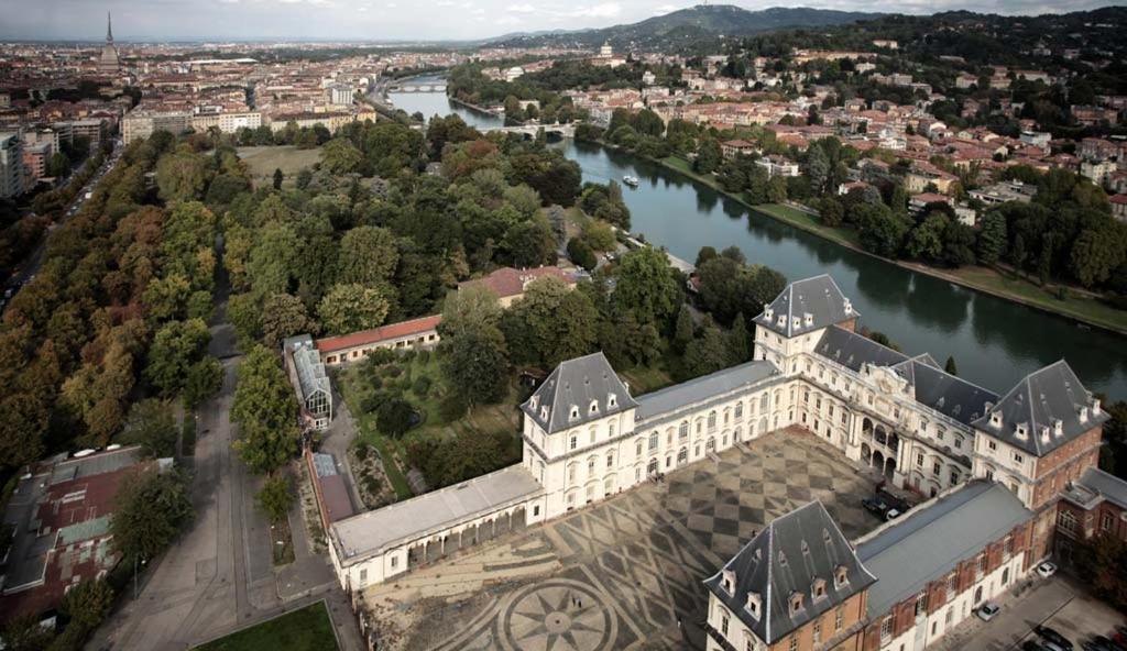 Apartmán Trilocale Parco Del Valentino Turín Exteriér fotografie